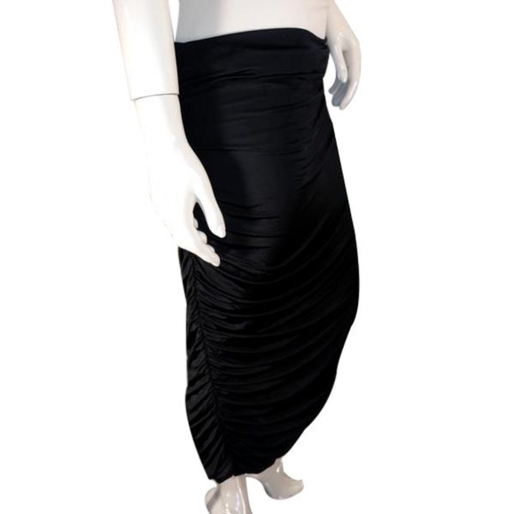 Nexus Skirt Black Size 18 (SKU 000181-8) - Picture 6 of 7